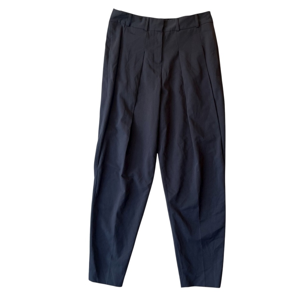 Elie Tahari pleated pants 4 Soft black Tapered leg High rise waist Women trouser